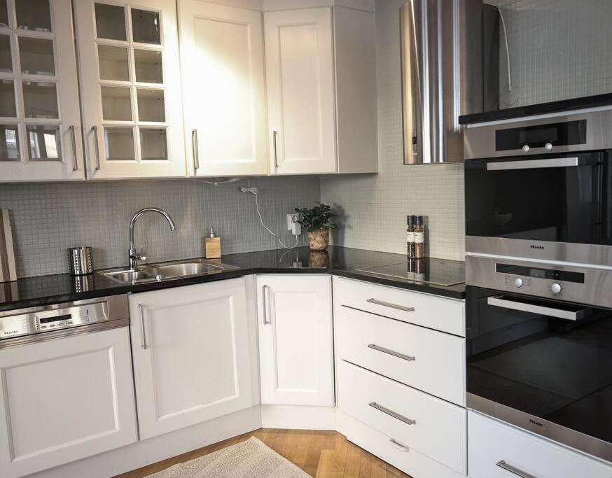 Live In A Stylish Home In The Center Of Осло Екстер'єр фото