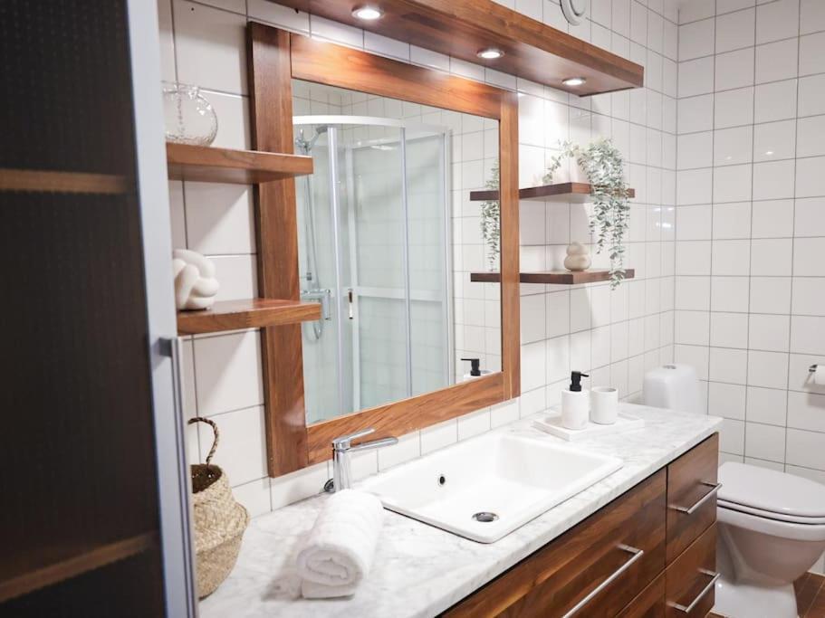 Live In A Stylish Home In The Center Of Осло Екстер'єр фото